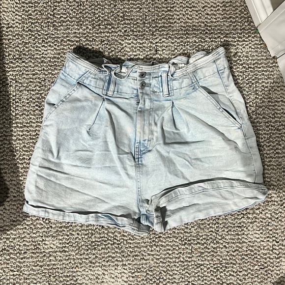 cinch waist shorts - Picture 1 of 1